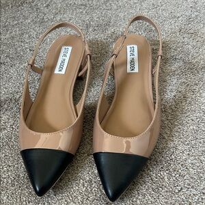 Steve Madden Black and Tan Slingback Flats